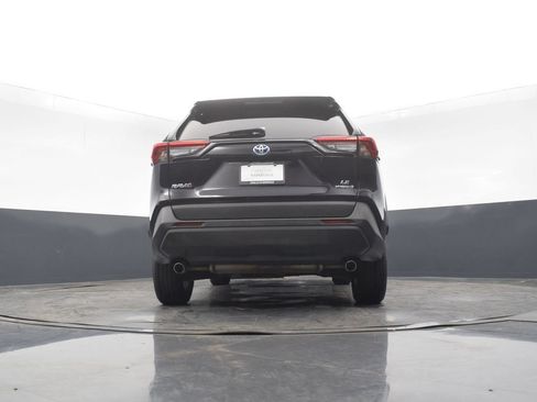 Used 2022 Toyota RAV4 LE AWD/4WD image 49