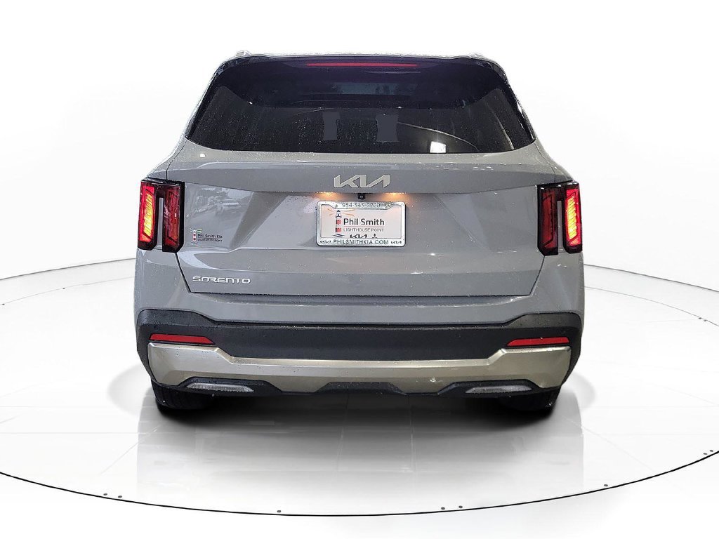 Certified 2025 Kia Sorento S w/ Panoramic Sunroof Package FWD image 5