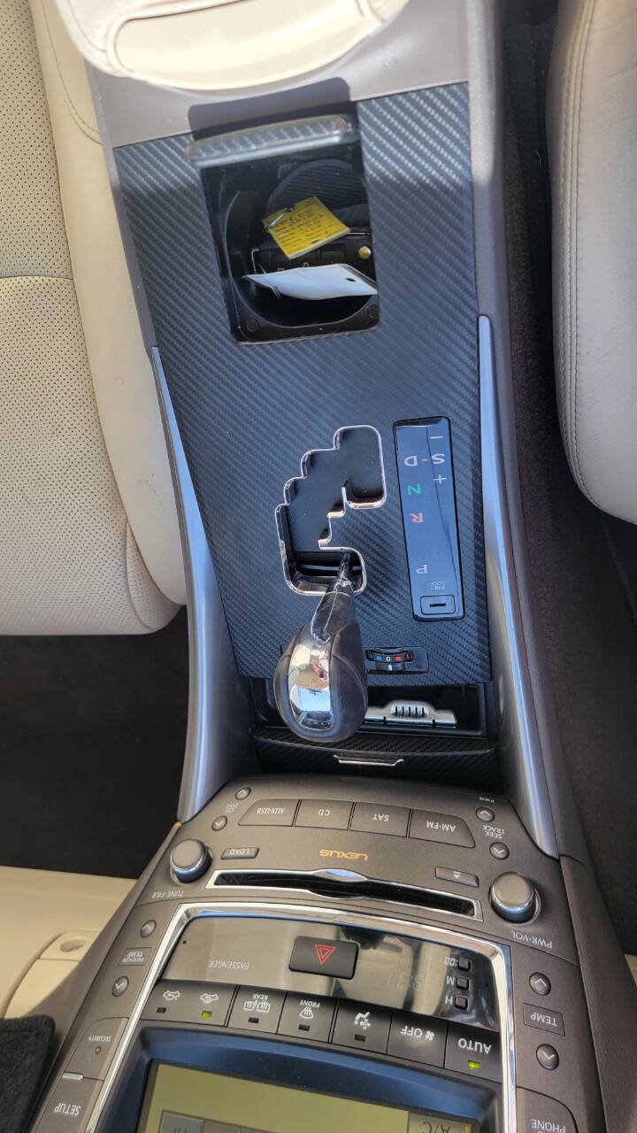 Used 2010 Lexus IS 250 w/ Preferred Accessory Package RWD image 29