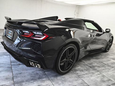Used 2024 Chevrolet Corvette Stingray Preferred Conv w/ Z51 Performance Package RWD image 9