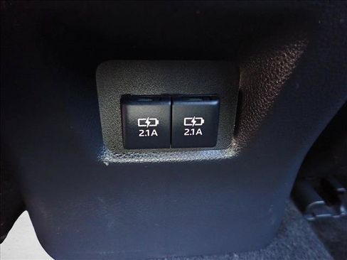 Certified 2020 Toyota RAV4 Limited AWD/4WD image 10