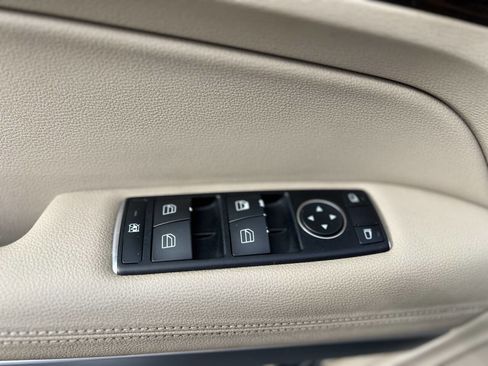 Used 2011 Mercedes-Benz E 350 Cabriolet image 13