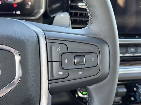New 2026 GMC Sierra 1500 Elevation image 10