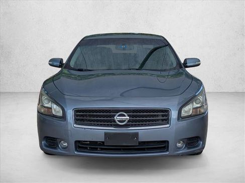 Used 2011 Nissan Maxima 3.5 SV w/ Sport Pkg FWD image 2