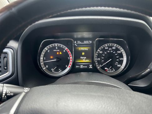 Used 2018 Nissan Titan Platinum Reserve w/ Platinum Utility Package image 17