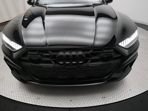 Used 2024 Audi A7 3.0T Premium Plus image 4