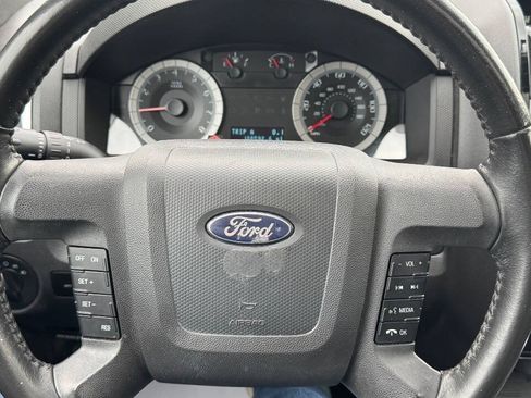 Used 2009 Ford Escape Limited AWD/4WD image 18
