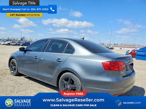 Used 2014 Volkswagen Jetta SE image 3