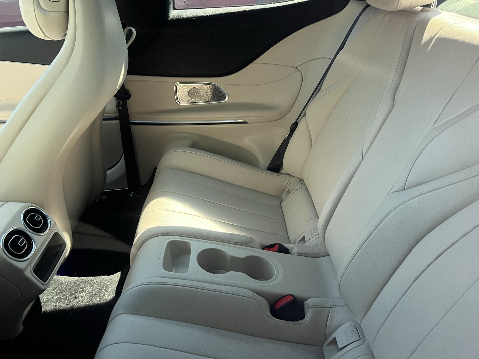 Used 2024 Mercedes-Benz CLE 300 4MATIC Coupe image 9