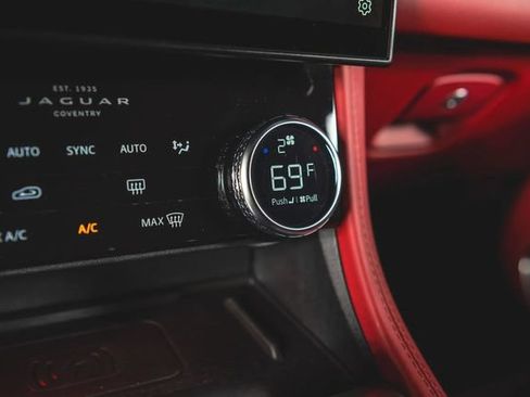 Used 2022 Jaguar F-PACE SVR AWD/4WD image 49