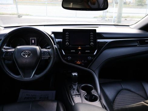 Used 2023 Toyota Camry SE w/ Convenience Package FWD image 14