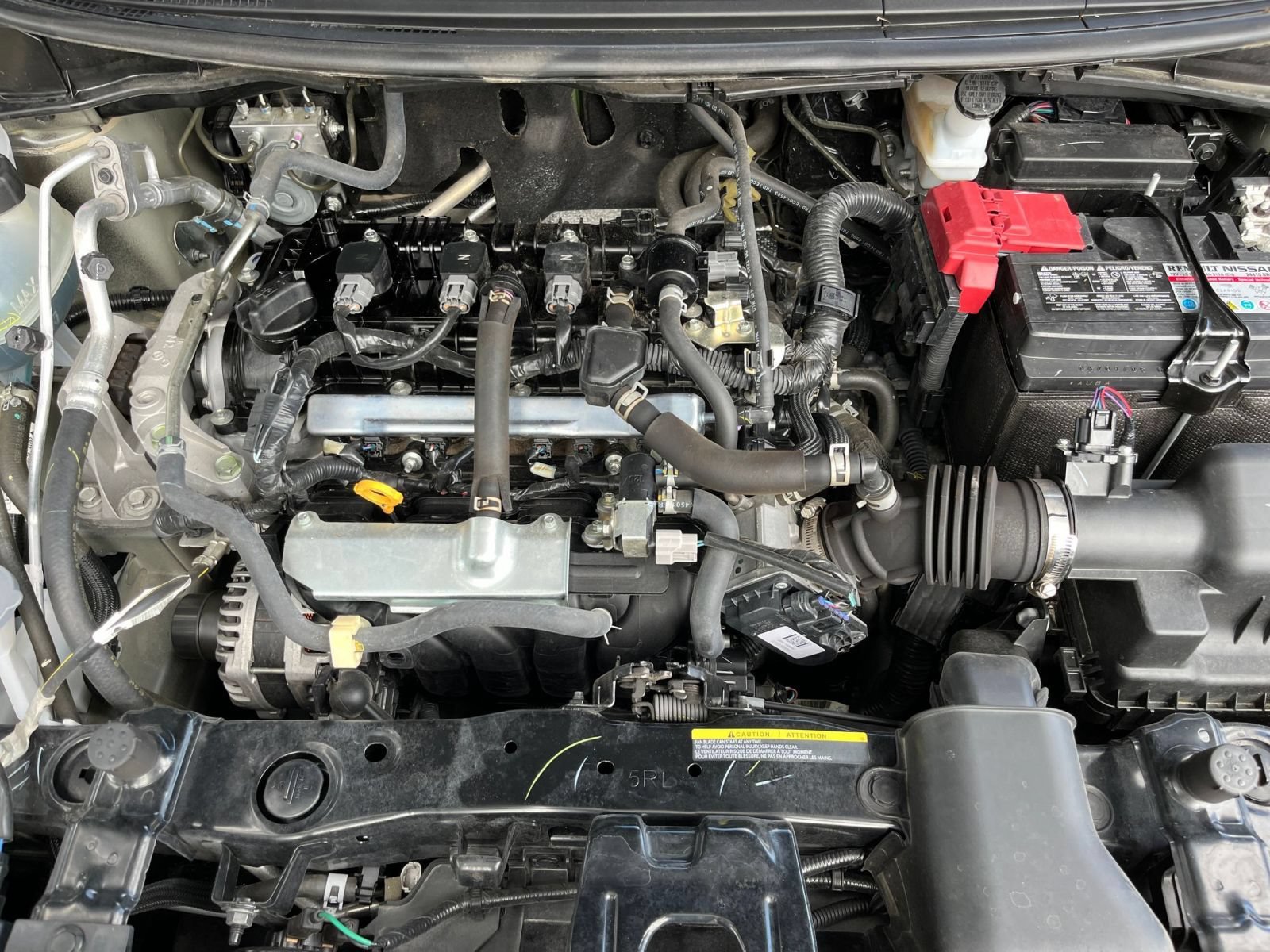 Used 2025 Nissan Versa SV FWD image 29