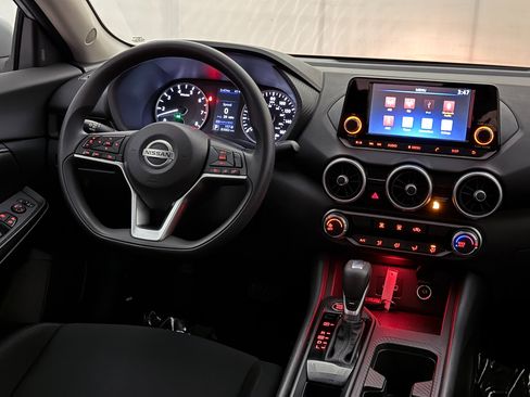 Used 2021 Nissan Sentra S image 28