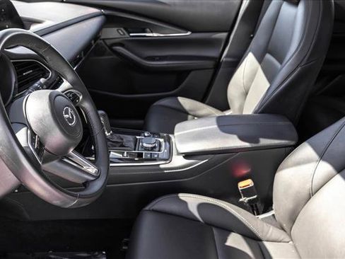 Used 2025 MAZDA CX-30 AWD 2.5 S w/ Preferred Package image 11