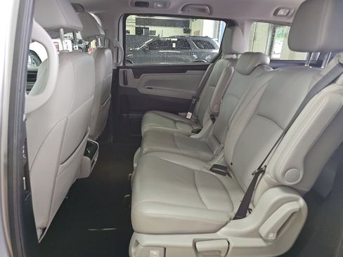 Used 2024 Honda Odyssey EX-L image 8