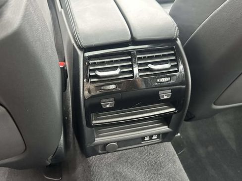 Used 2021 BMW M550i xDrive w/ Premium Package AWD/4WD image 19