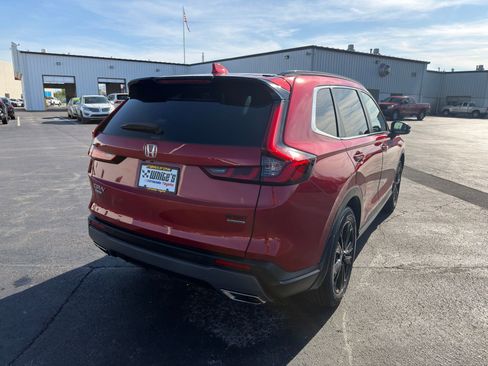 Used 2023 Honda CR-V Sport Touring image 6