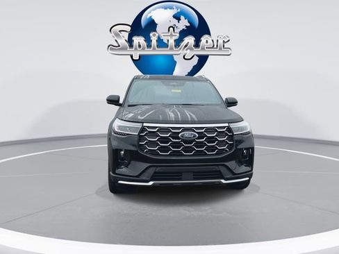 New 2026 Ford Explorer Platinum w/ LUX Leather Package image 3