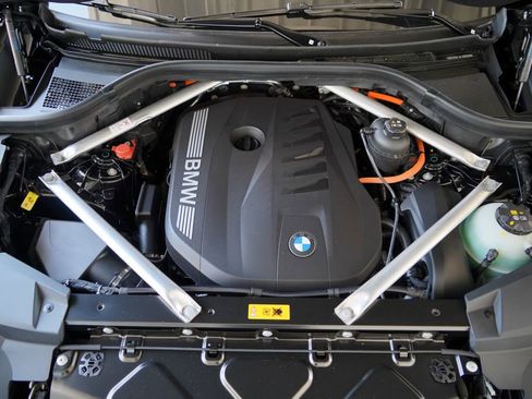 New 2026 BMW X5 M60i AWD/4WD image 22