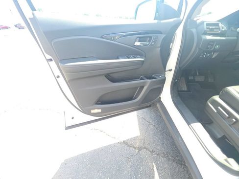 Used 2019 Honda Ridgeline RTL-E image 15