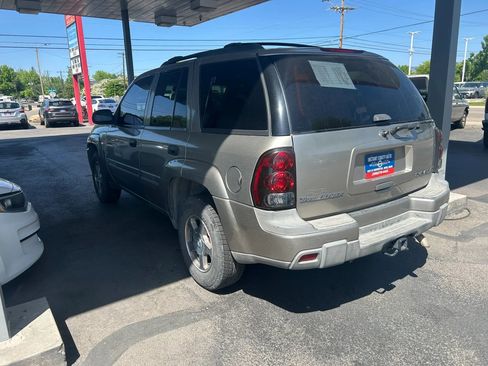 Used 2002 Chevrolet TrailBlazer LT AWD/4WD image 12