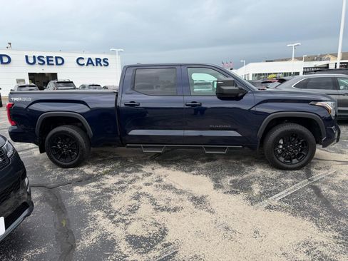 Used 2024 Toyota Tundra Limited w/ TRD Off-Road Package AWD/4WD image 9