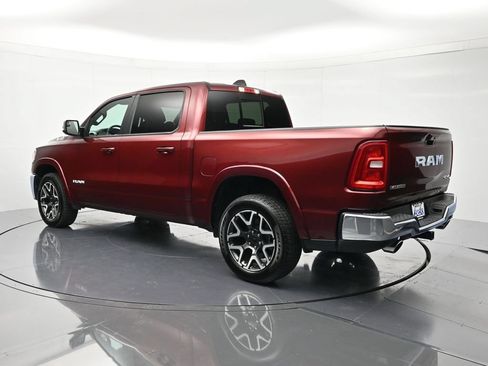 Used 2025 RAM 1500 Laramie AWD/4WD image 7