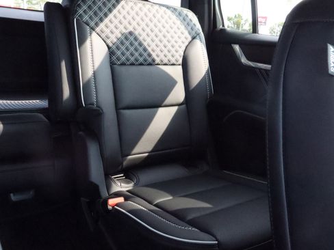 New 2026 GMC Acadia Denali w/ Super Cruise Package image 12