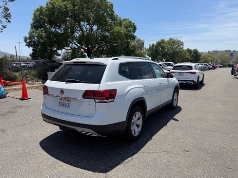 Used 2019 Volkswagen Atlas SE w/ Towing Package FWD image 3