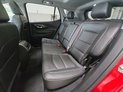 Certified 2022 GMC Terrain SLT w/ Infotainment Package II AWD/4WD image 22