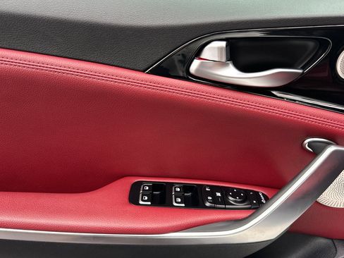 Certified 2022 Kia Stinger GT-Line w/ Sun & Sound Package image 11