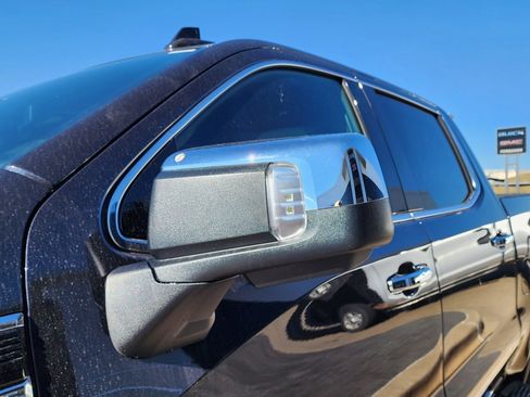 New 2026 GMC Sierra 1500 SLT w/ SLT Premium Plus Package image 13