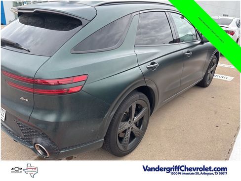 Used 2023 Genesis GV70 2.5T w/ Sport Prestige Package AWD/4WD image 5