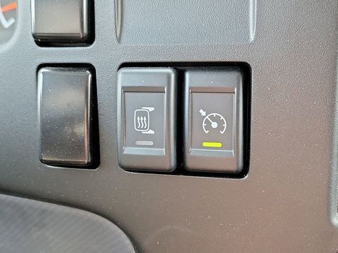 New 2024 Chevrolet Low Cab Forward image 15