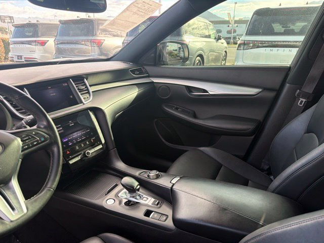Used 2021 INFINITI QX50 Luxe w/ Appearance Package AWD/4WD image 19