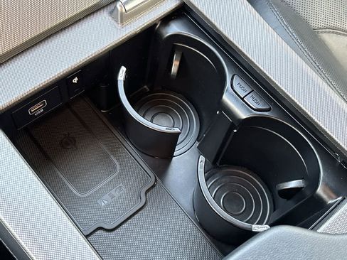 Used 2021 Hyundai Palisade Calligraphy image 20