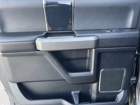 Used 2021 Ford F250 Platinum w/ FX4 Off-Road Package image 18