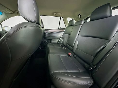 Used 2015 Subaru Outback 2.5i Limited image 14