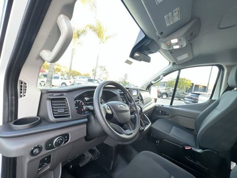 Used 2024 Ford Transit 250 Low Roof w/ Exterior Upgrade Package image 10