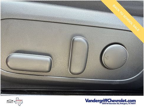Used 2025 Hyundai Kona SEL FWD image 23