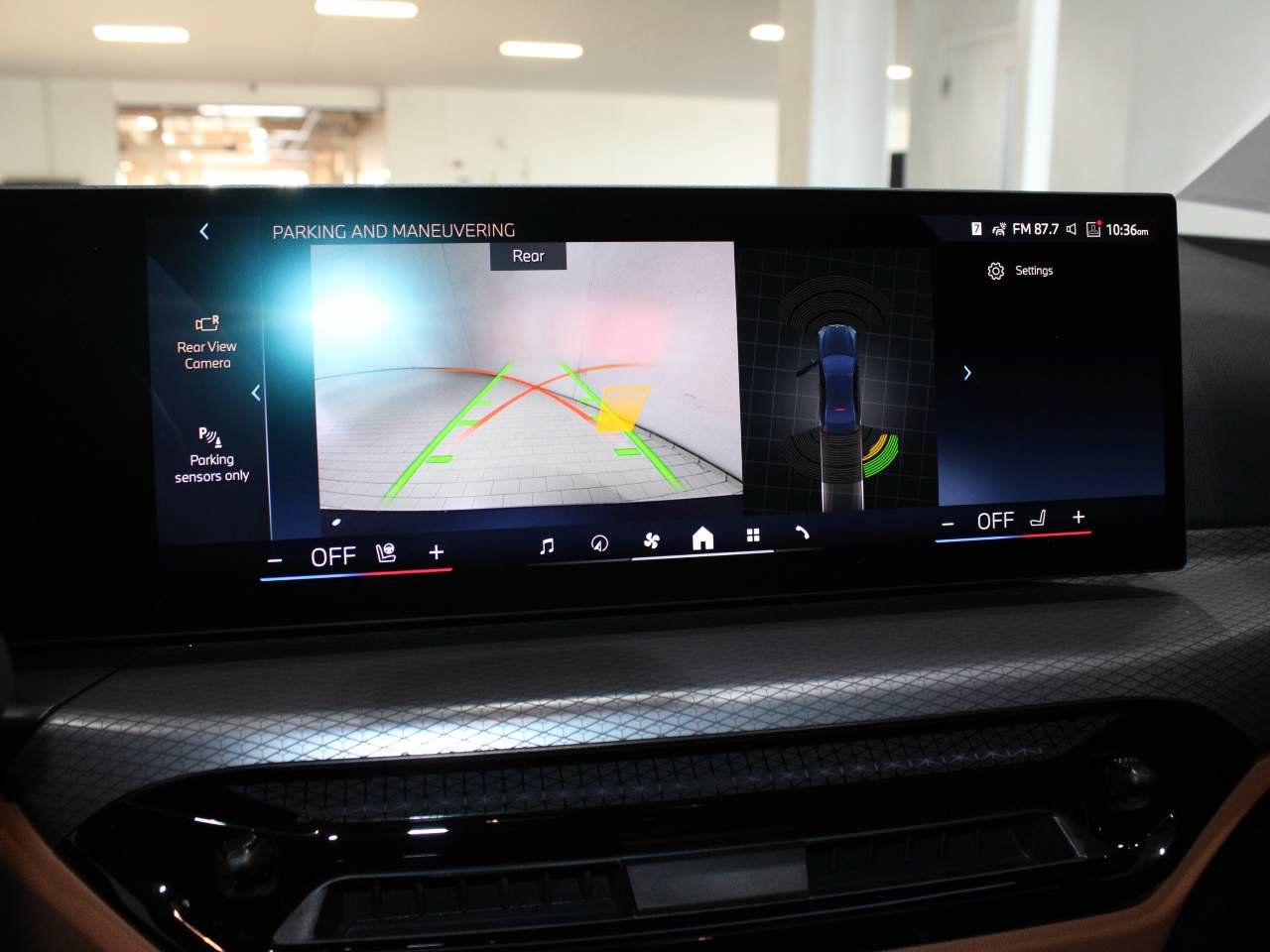 Certified 2026 BMW 330i Sedan RWD image 19