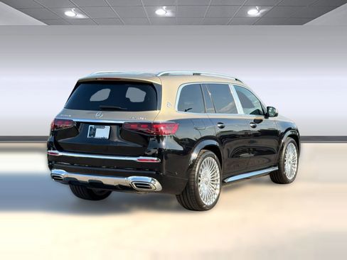 Certified 2024 Mercedes-Benz Maybach GLS 600 4MATIC image 9