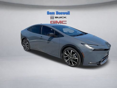 Used 2026 Toyota Prius Plug-In Hybrid FWD image 2