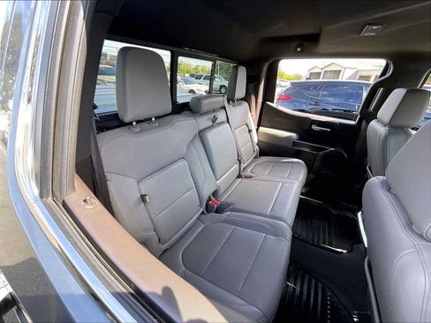 Used 2019 Chevrolet Silverado 1500 LTZ w/ LTZ Plus Package AWD/4WD image 29