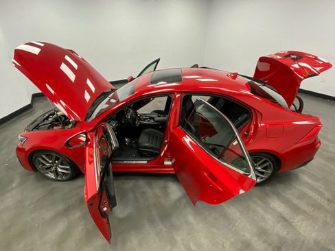 Used 2019 Lexus IS 300 AWD image 42