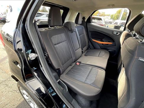 Certified 2022 Ford EcoSport SE w/ SE Appearance Package image 25