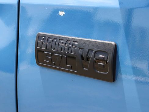 Used 2019 Toyota Tundra SR5 w/ TRD Off Road Package AWD/4WD image 18
