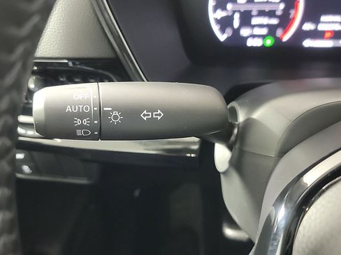 Certified 2025 Honda CR-V EX-L image 30