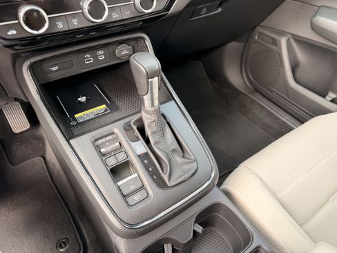 Used 2023 Honda CR-V EX-L image 18