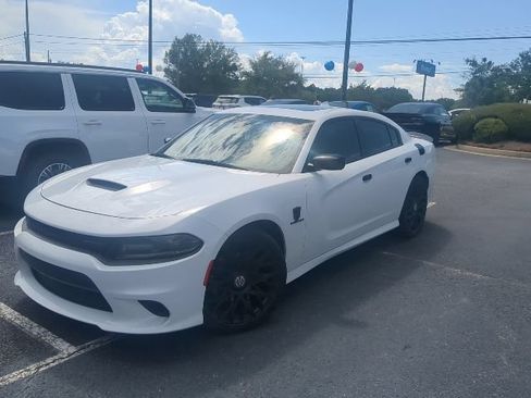 Used 2021 Dodge Charger R/T w/ Blacktop Package RWD image 2